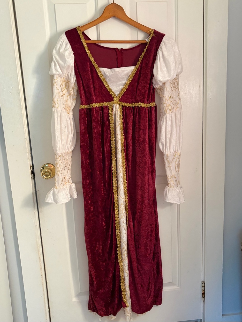 Renaissance Dress - Burgundy & White